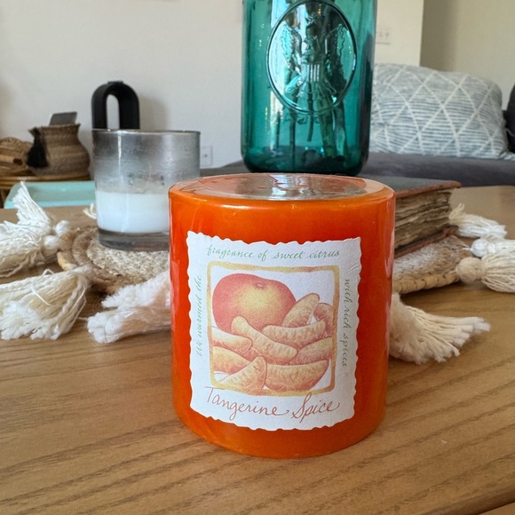 Bath & Body Works Vintage Discontinued Pillar Candle- Tangerine Spice RARE - Picture 1 of 3